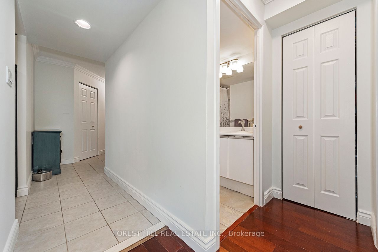 3 Hickory Tree Road 510, Toronto, ON M9N 3W5 photo 3