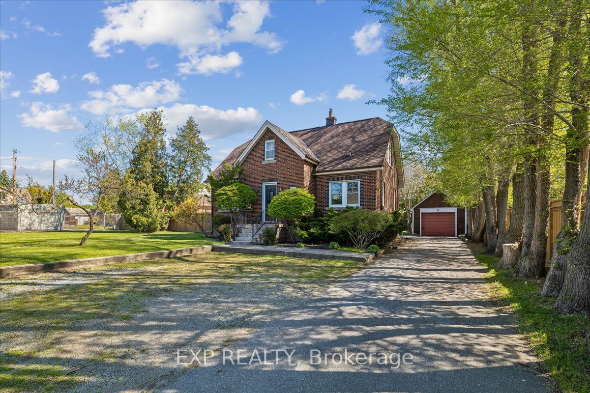 1025 KING Road, Burlington, ON L7T 3L5
