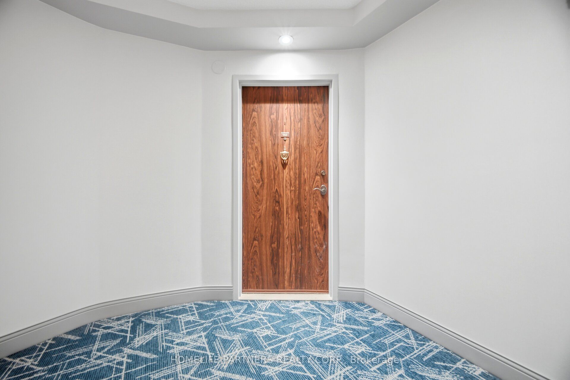 335 Mill Road 903, Toronto, ON M9C 1Y6 photo 4