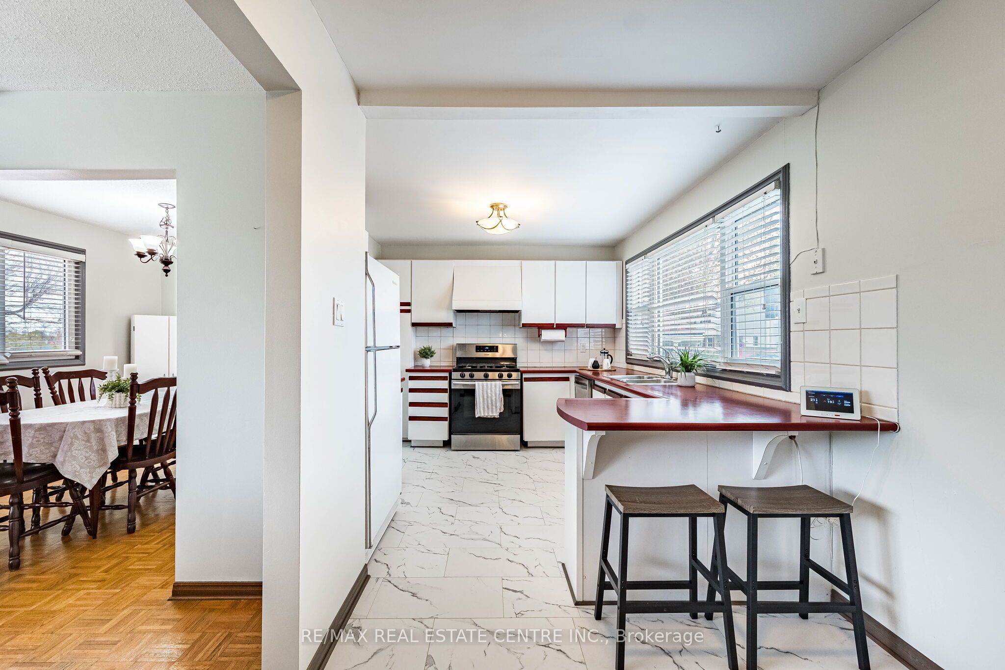 12 Homer Square, Brampton, ON L6S 1X9 photo 5