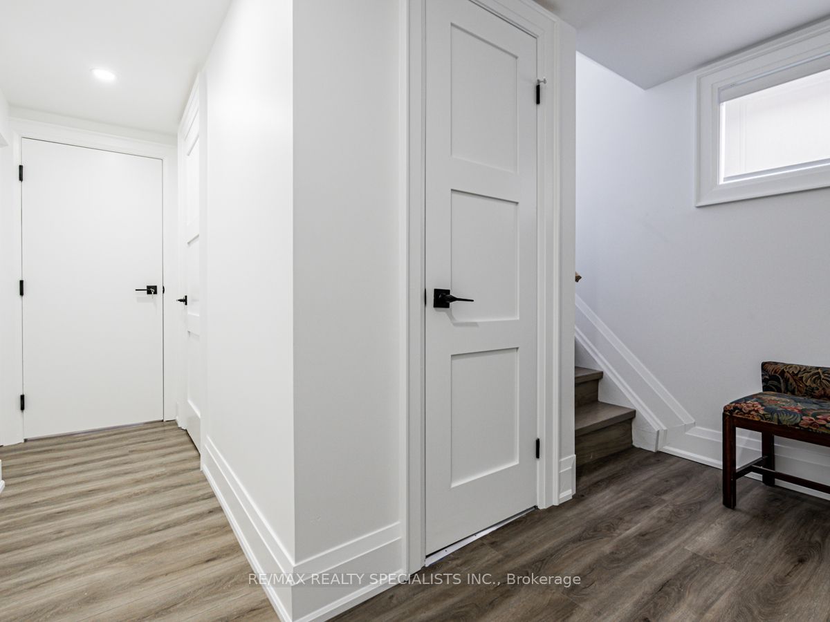 12 Deeth Drive Basement, Toronto, ON M9P 2J7 photo 5