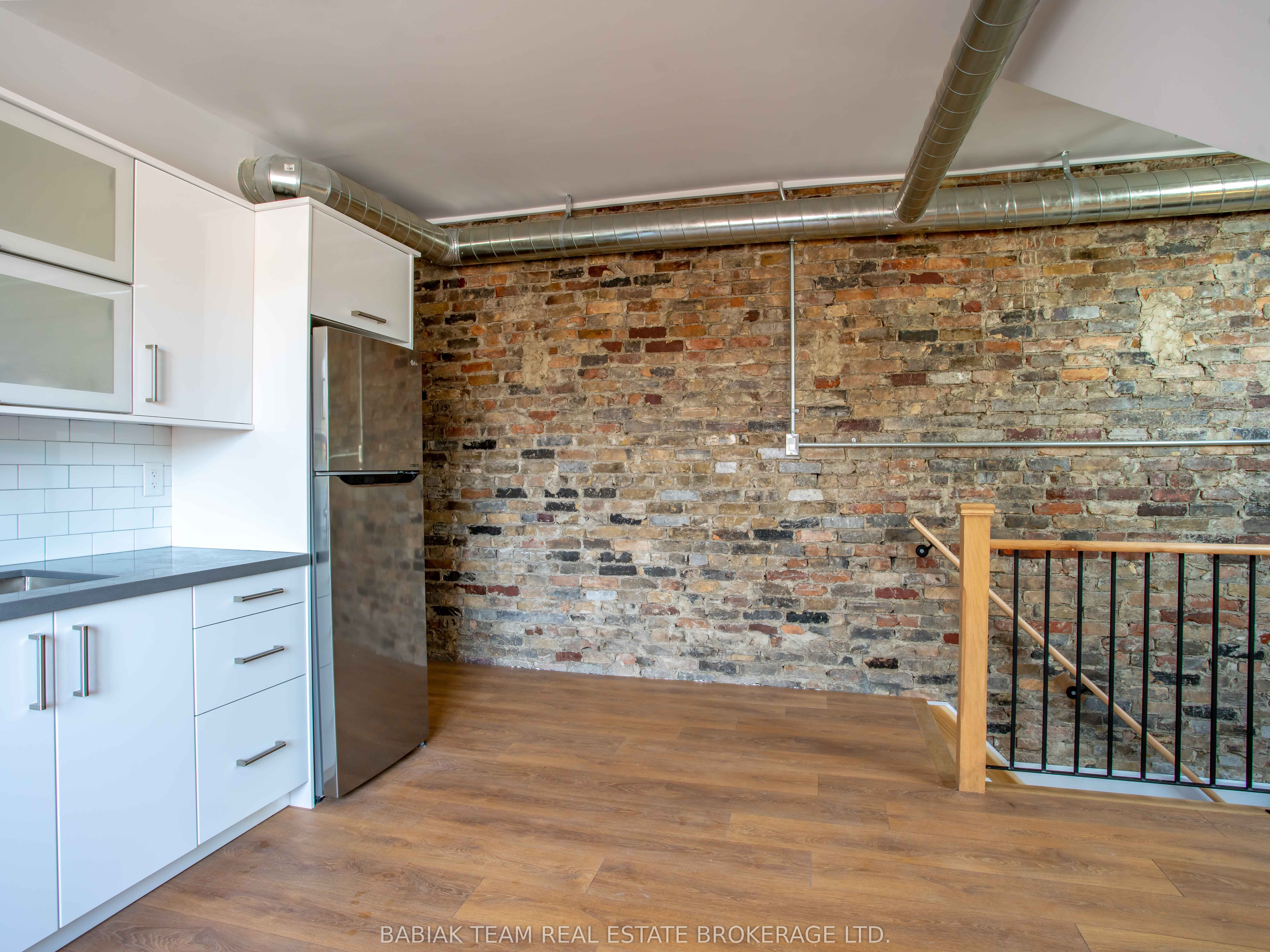 185 Jane Street 3, Toronto, ON M6S 3Y8 photo 4