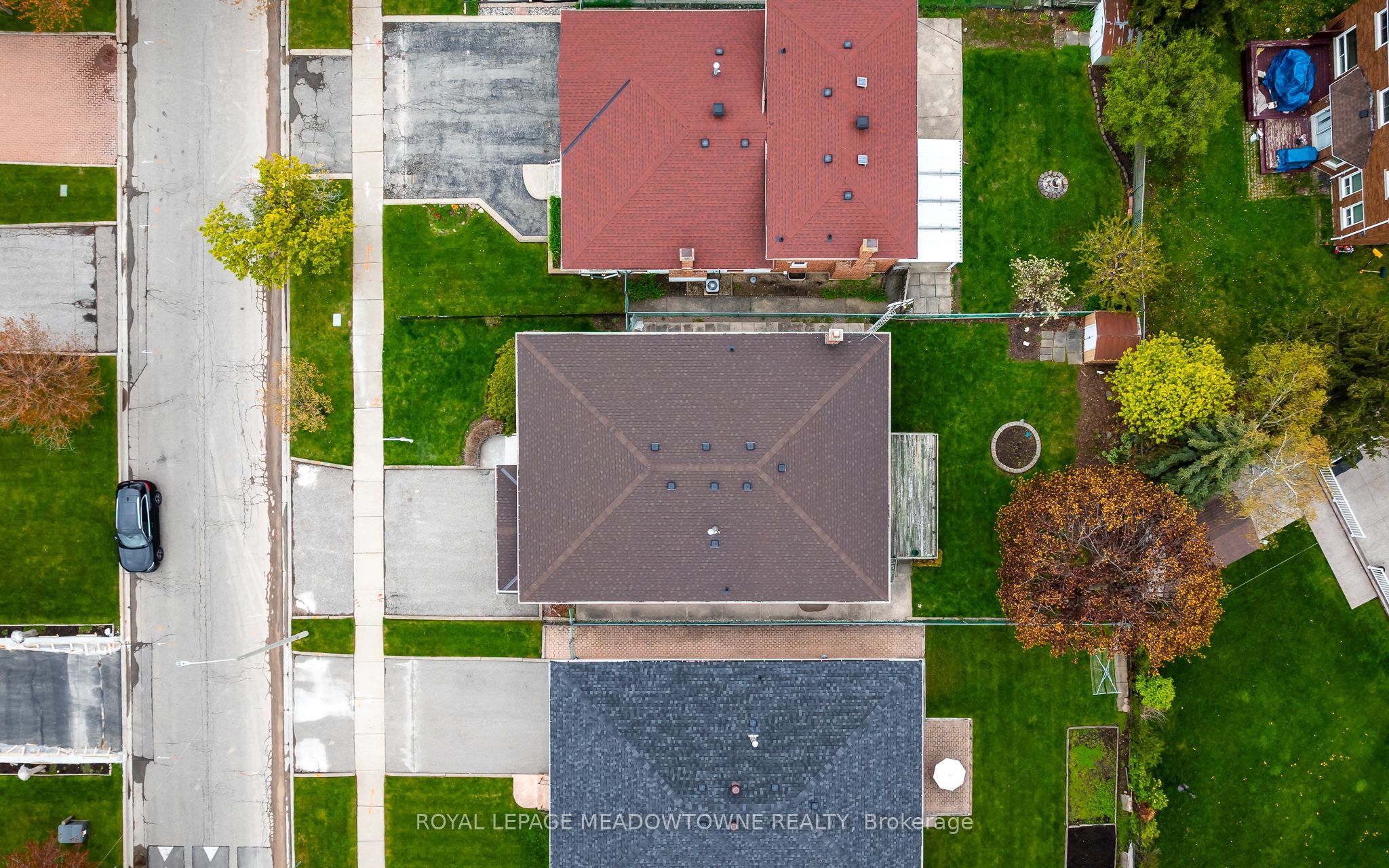 21 Leander Street, Brampton, ON L6S 3M3 photo 3