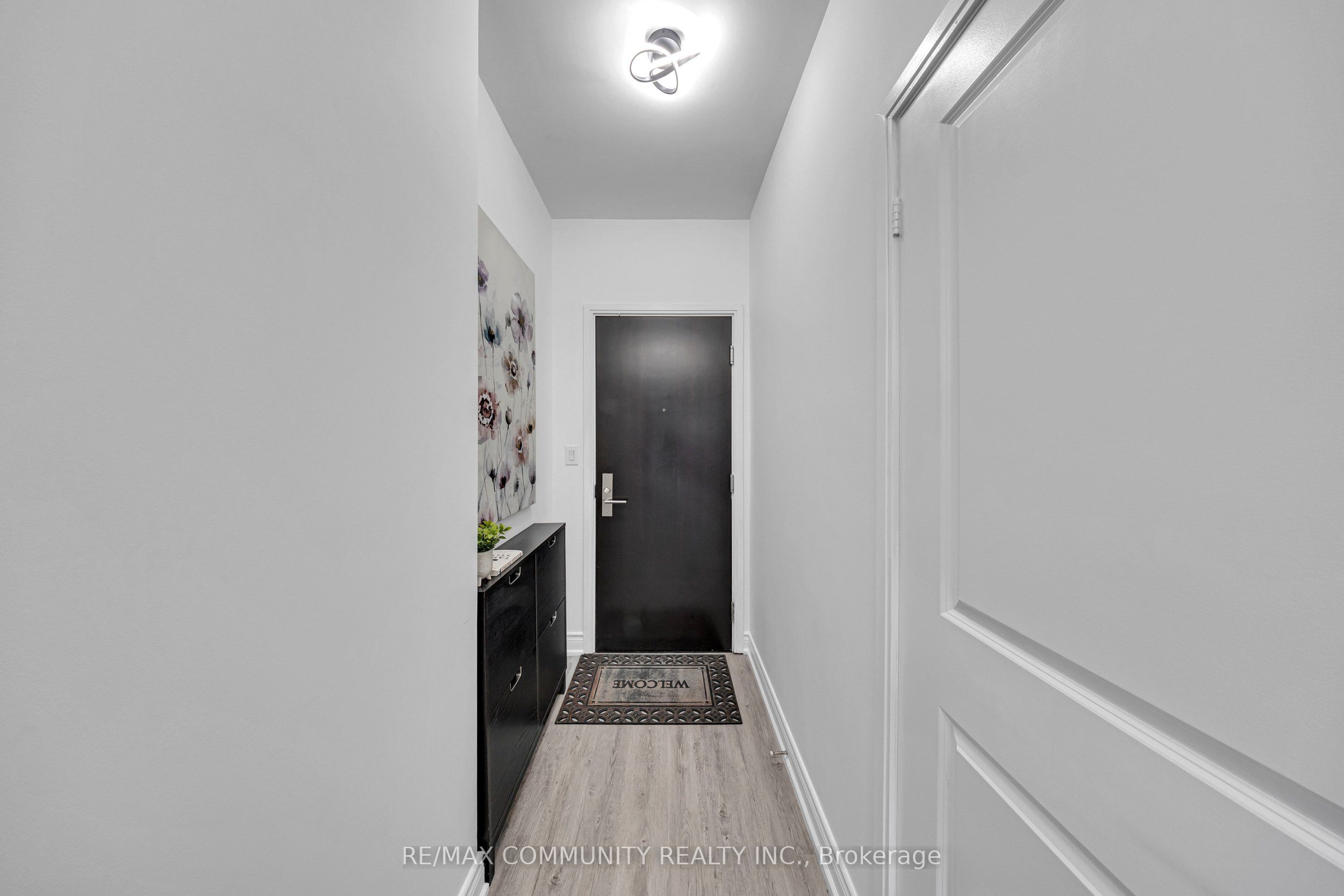 50 Absolute Avenue 1905, Mississauga, ON L4Z 0A8 photo 2
