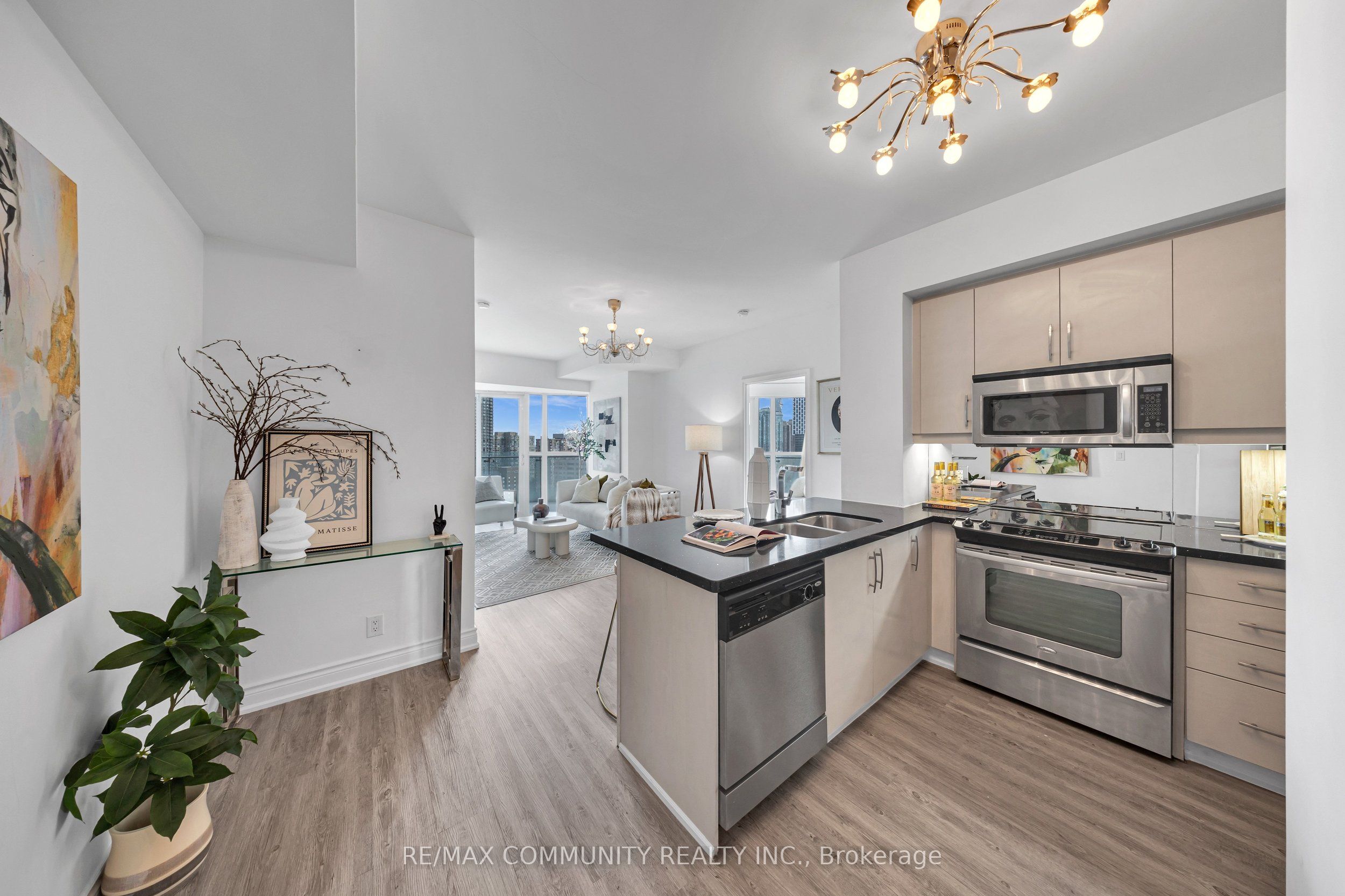 50 Absolute Avenue 1905, Mississauga, ON L4Z 0A8 photo 4