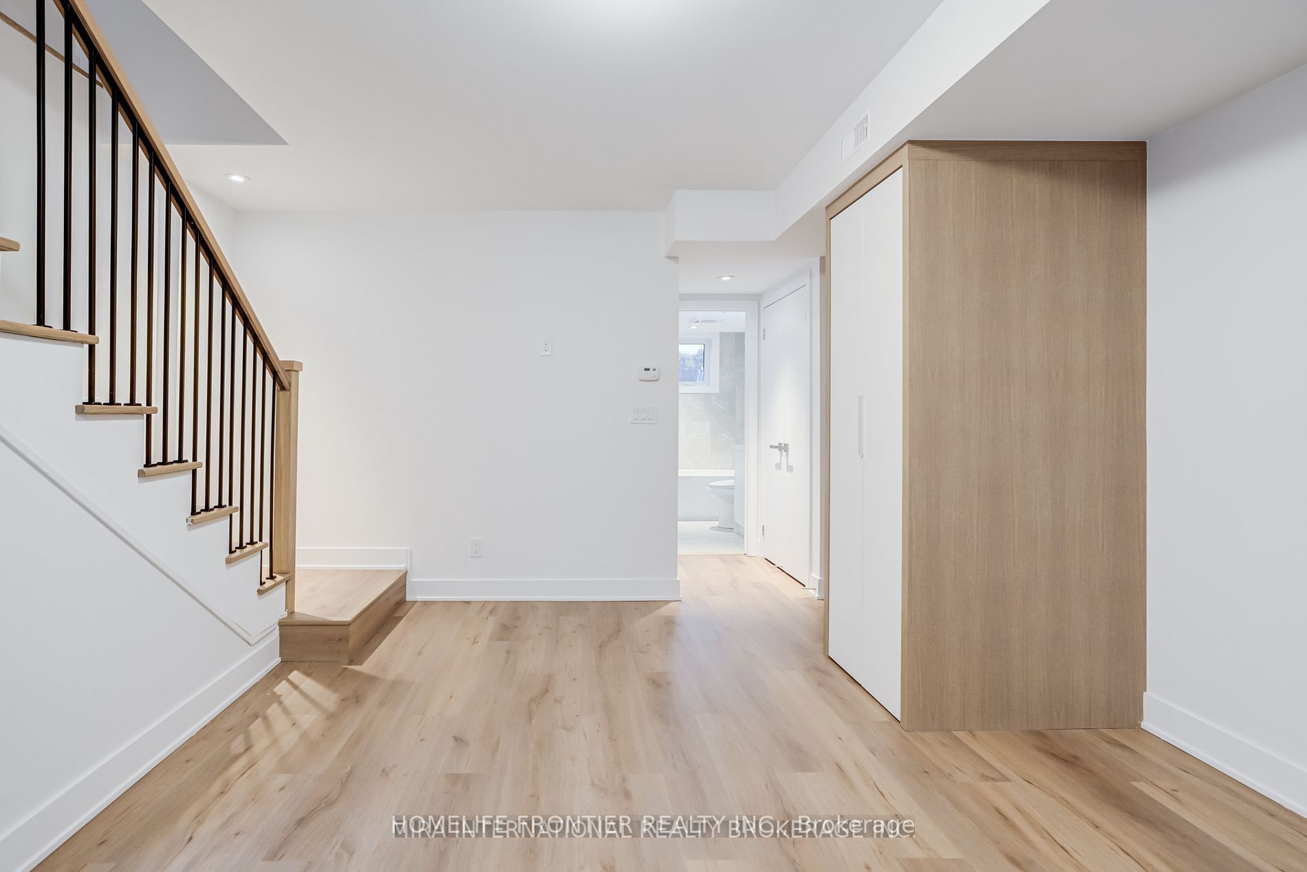 231 Symington Avenue #3 (Upper), Toronto, ON M6P 3W5 photo 3