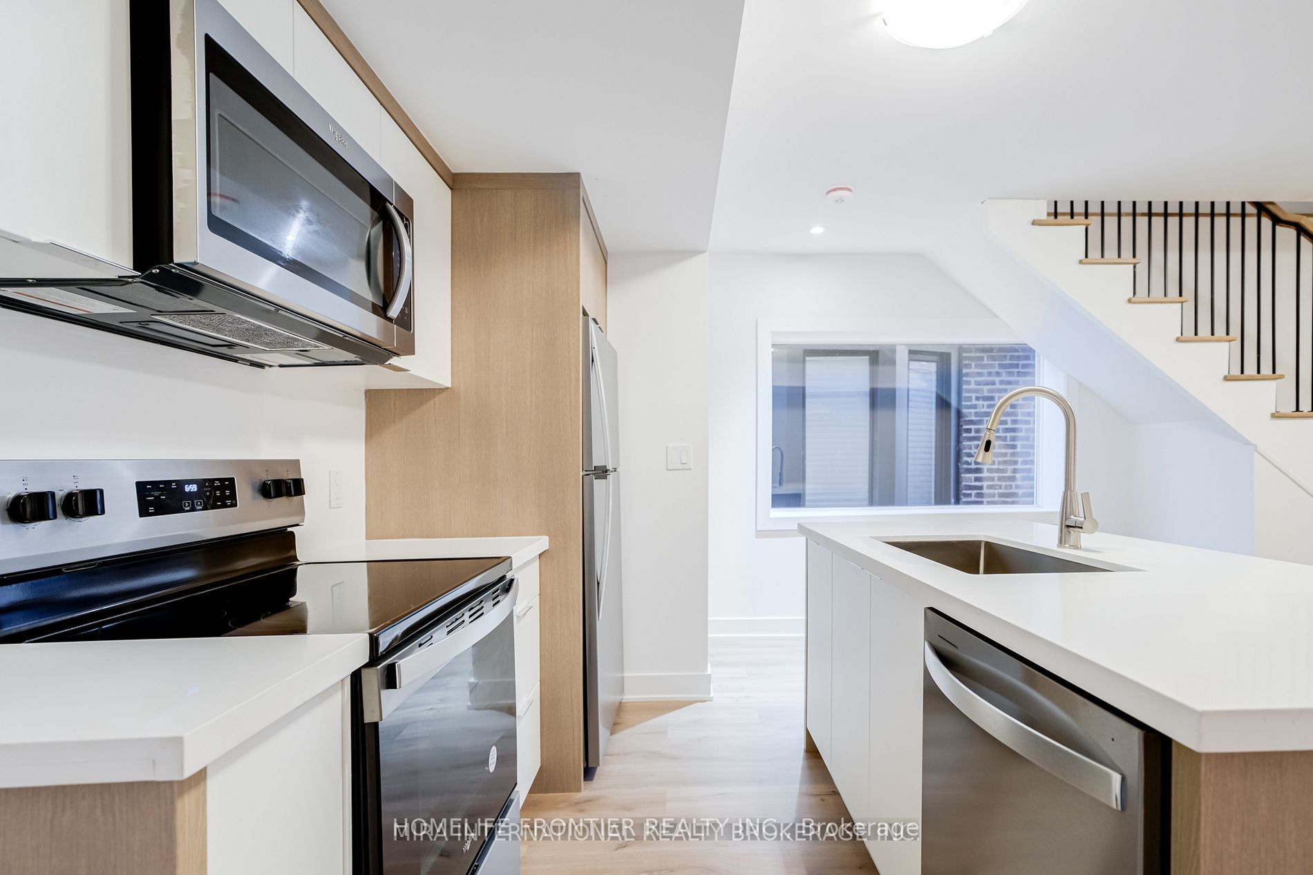 231 Symington Avenue #3 (Upper), Toronto, ON M6P 3W5 photo 5