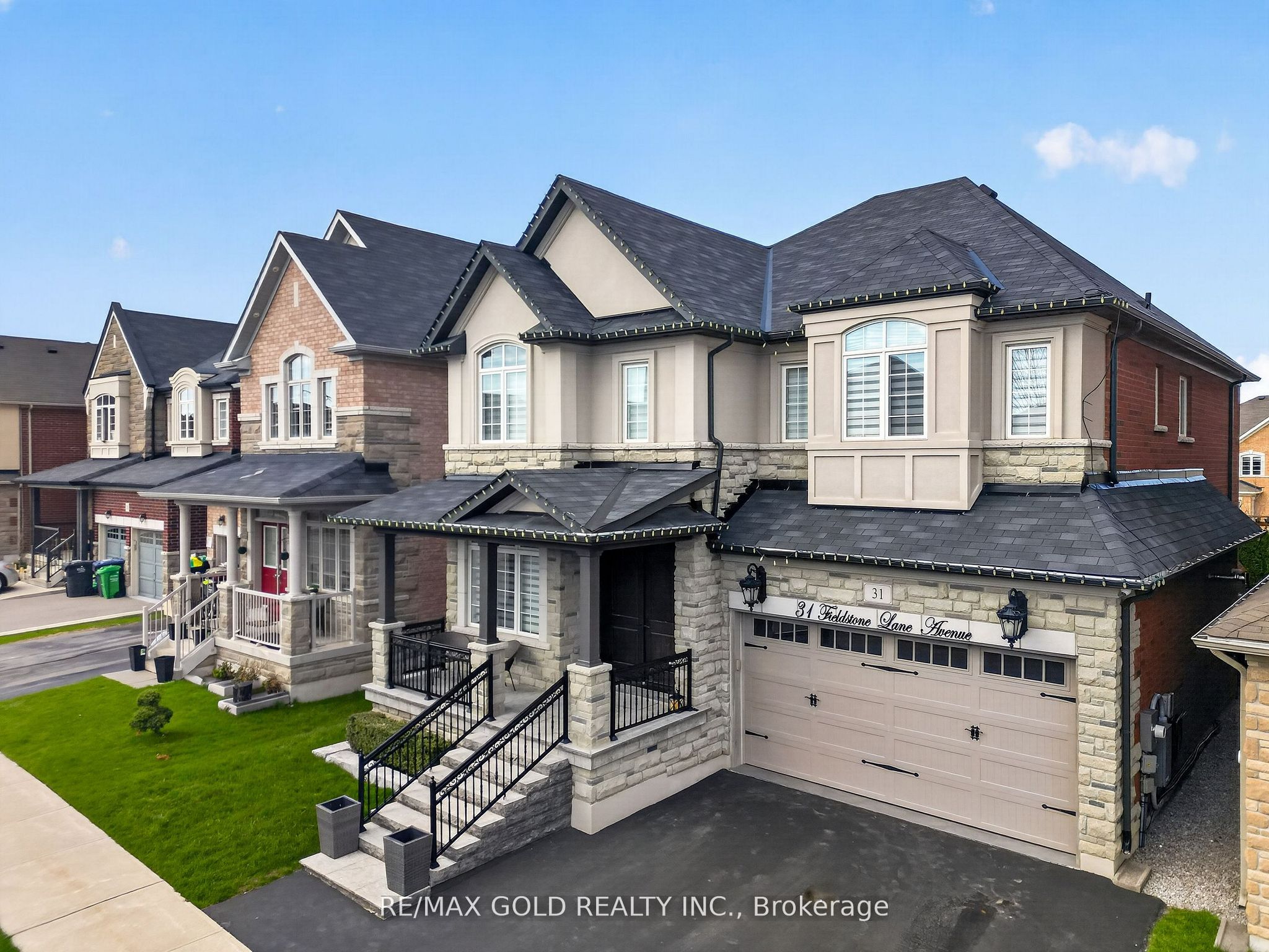 31 Fieldstone Lane Avenue, Caledon, ON L7C 1C4 photo 3