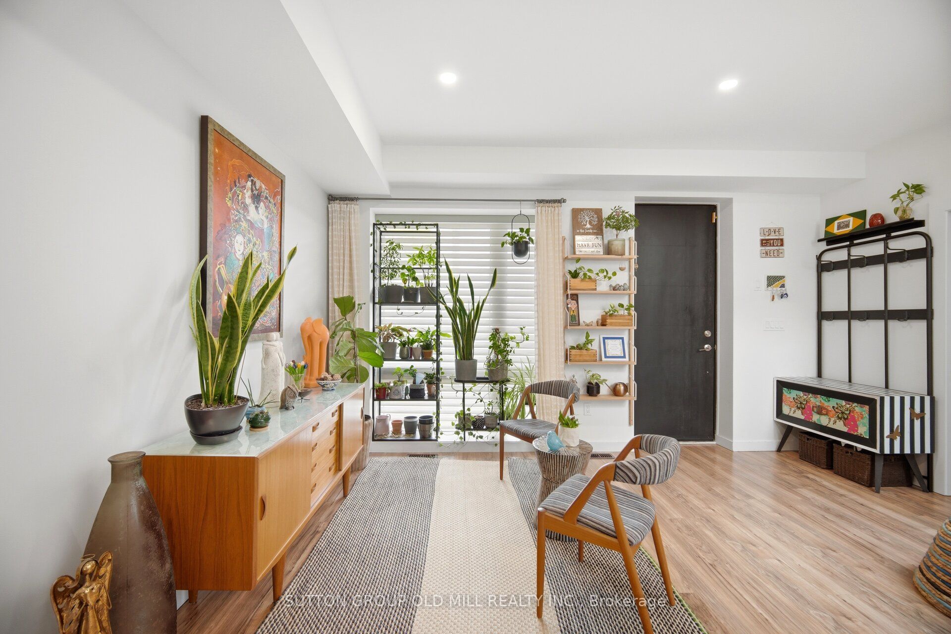 38 Algoma Street, Toronto, ON M8Y 1C3 photo 4