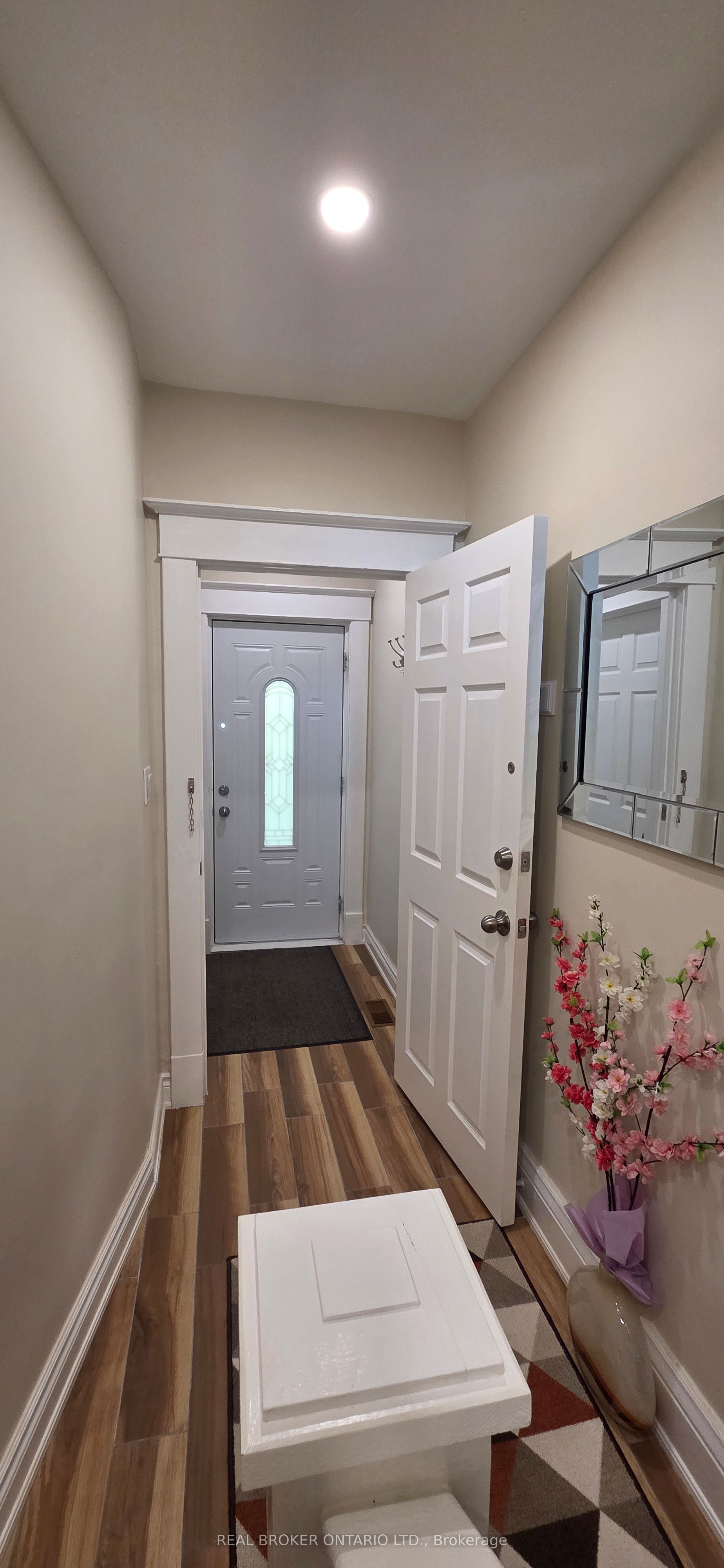 17 Howard Park Avenue, Toronto, ON M6R 1V3 photo 2