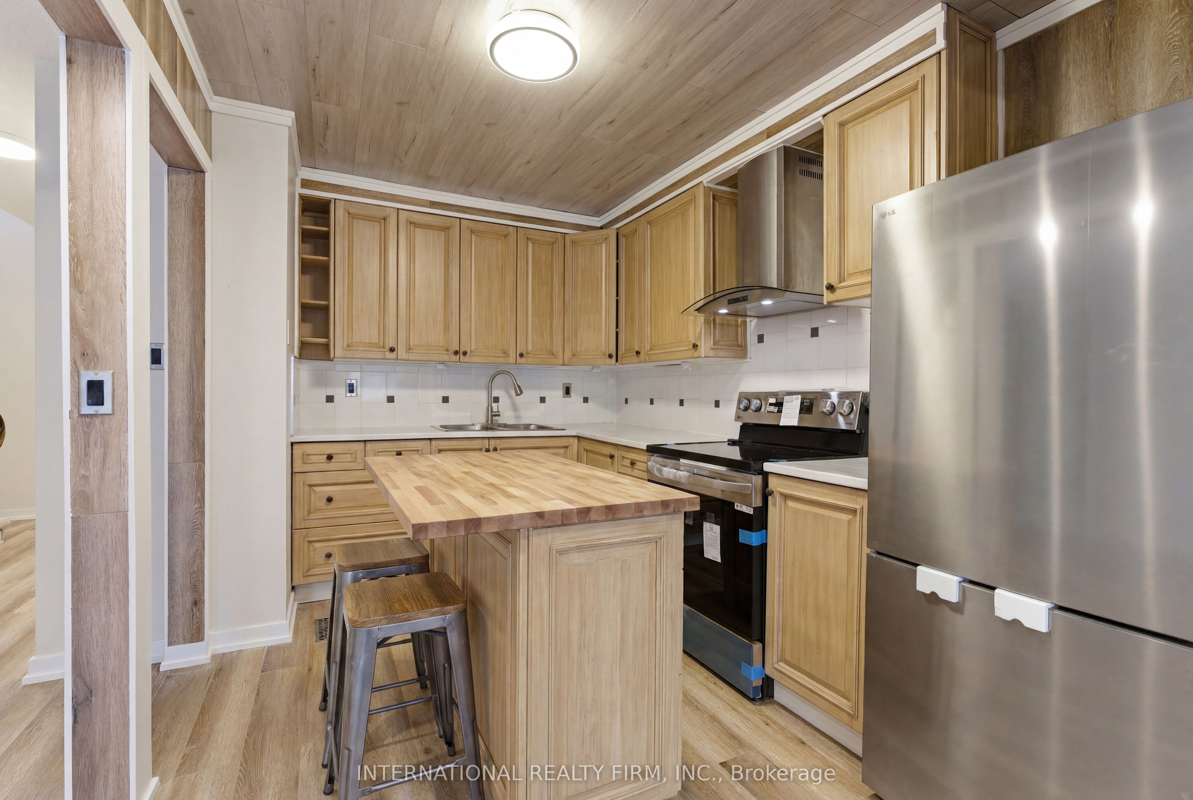 114 Foster Crescent, Brampton, ON L6V 3M8 photo 5
