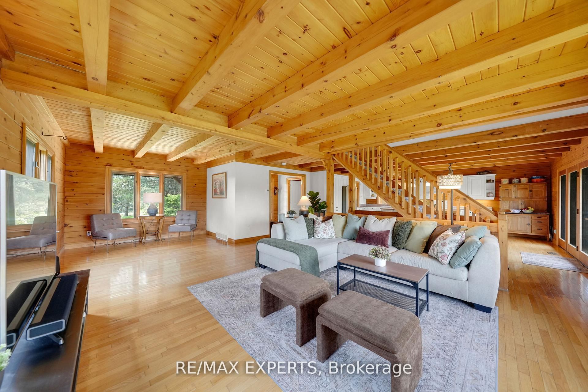 15481 Mount Wolfe Road, Caledon, ON L7E 3P3 photo 3