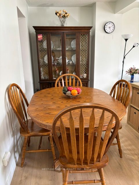 246 John Garland Boulevard #73, Toronto, ON M9V 1N8 photo 5