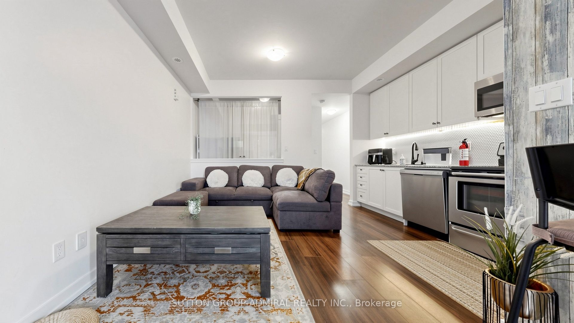 869 Wilson Avenue 14, Toronto, ON M3K 0A4 photo 5