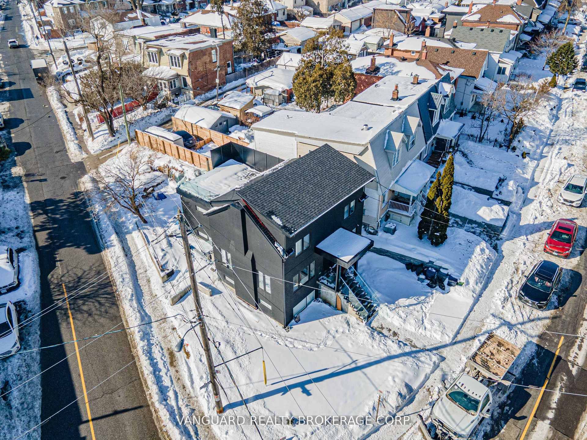 410 Maybank Avenue, Toronto, ON M6N 3S8 photo 3