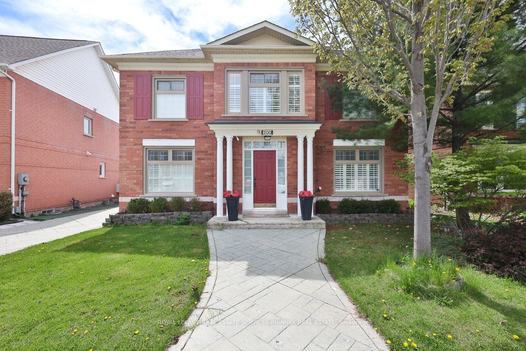 200 Lexington Road, Oakville, ON L6H 6L6 photo 3