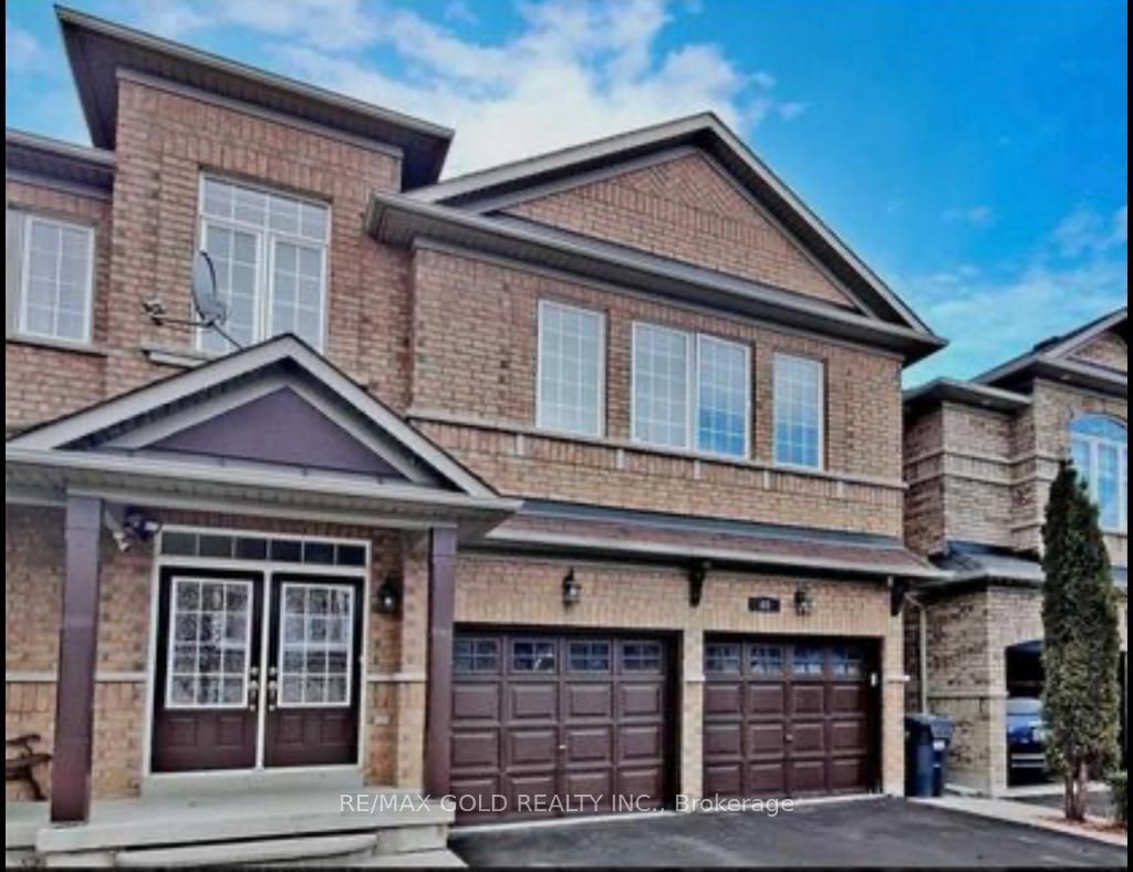 60 Swales Crescent, Brampton, ON L6R 0H7