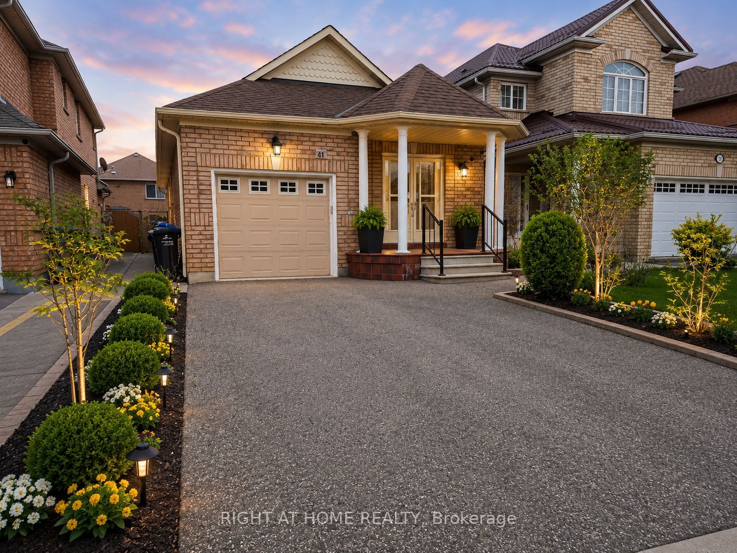 41 Olympia Crescent, Brampton, ON L6X 4W2