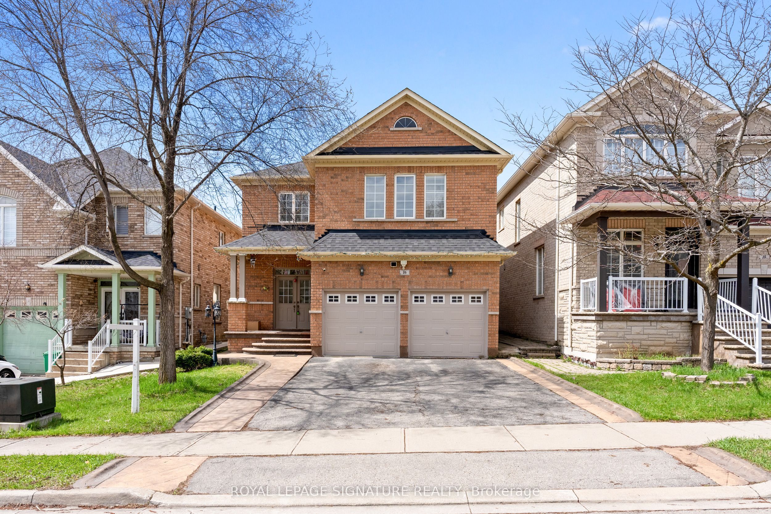 16 Clearjoy Street, Brampton, ON L6V 4P1 photo 2
