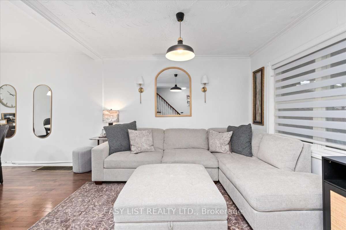 140 Ascot Avenue, Toronto, ON M6E 1G4 photo 5