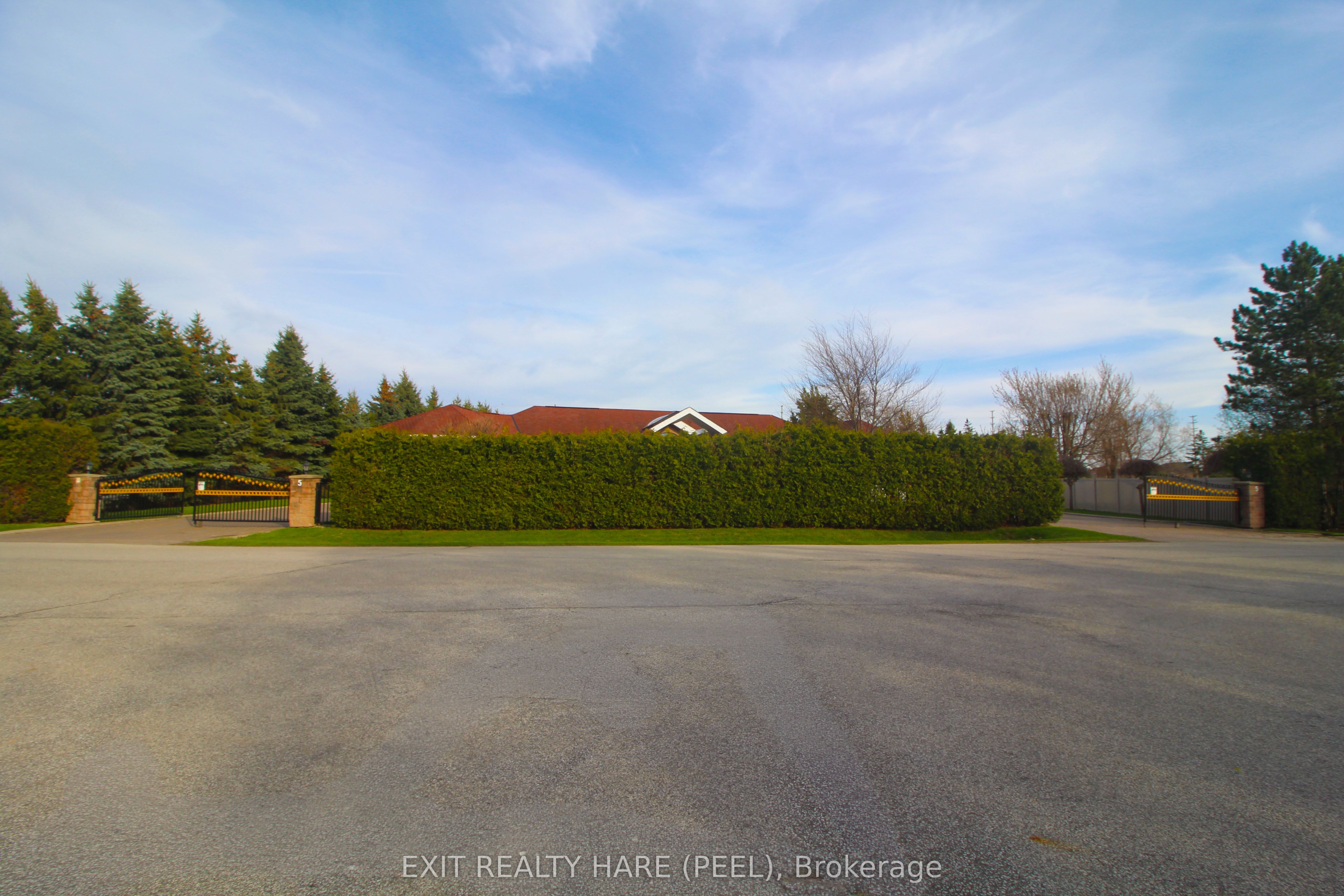 5 Glenbrook Boulevard, Brampton, ON L6P 0N6 photo 4