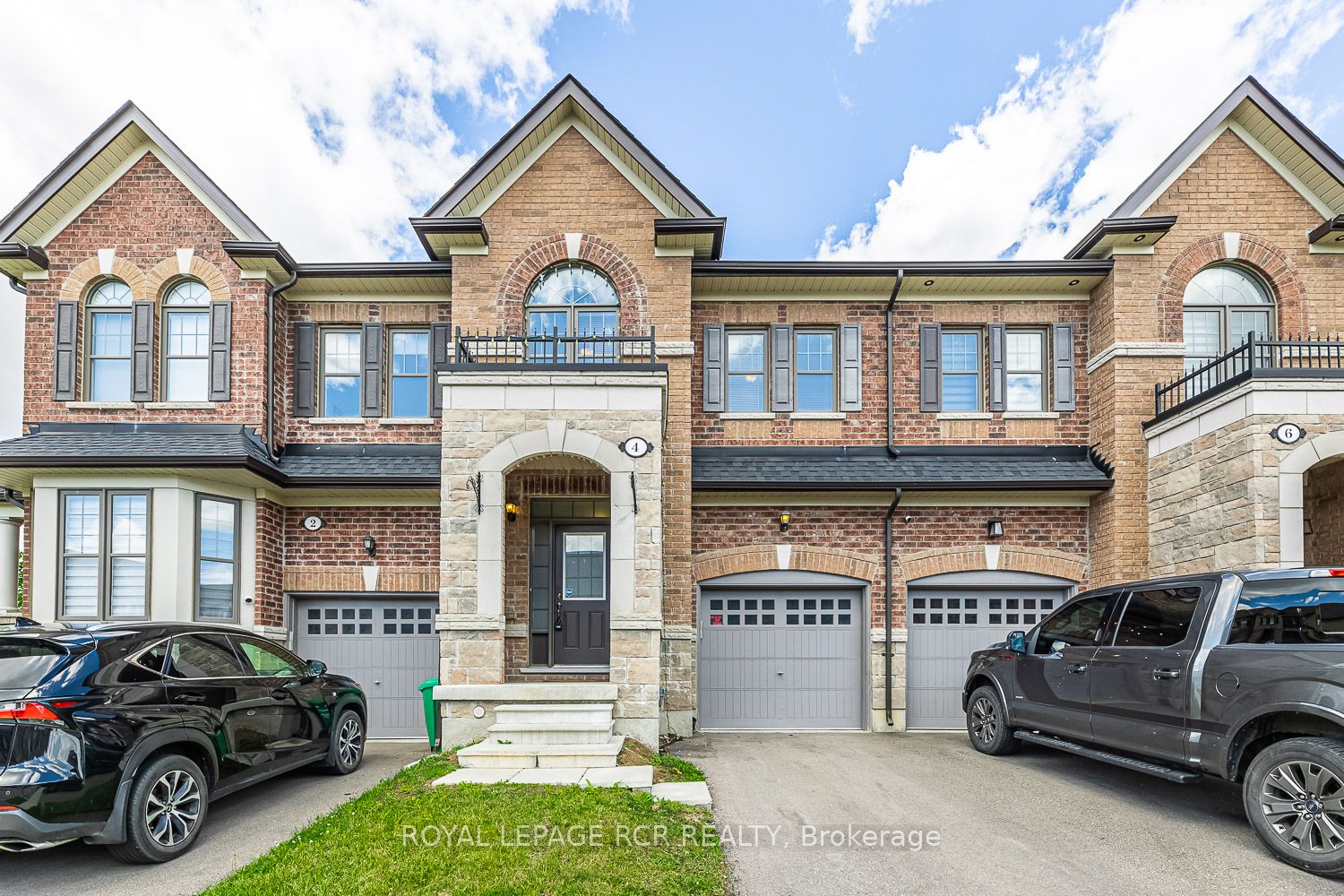4 Tormore Road, Caledon, ON L7E 4K7