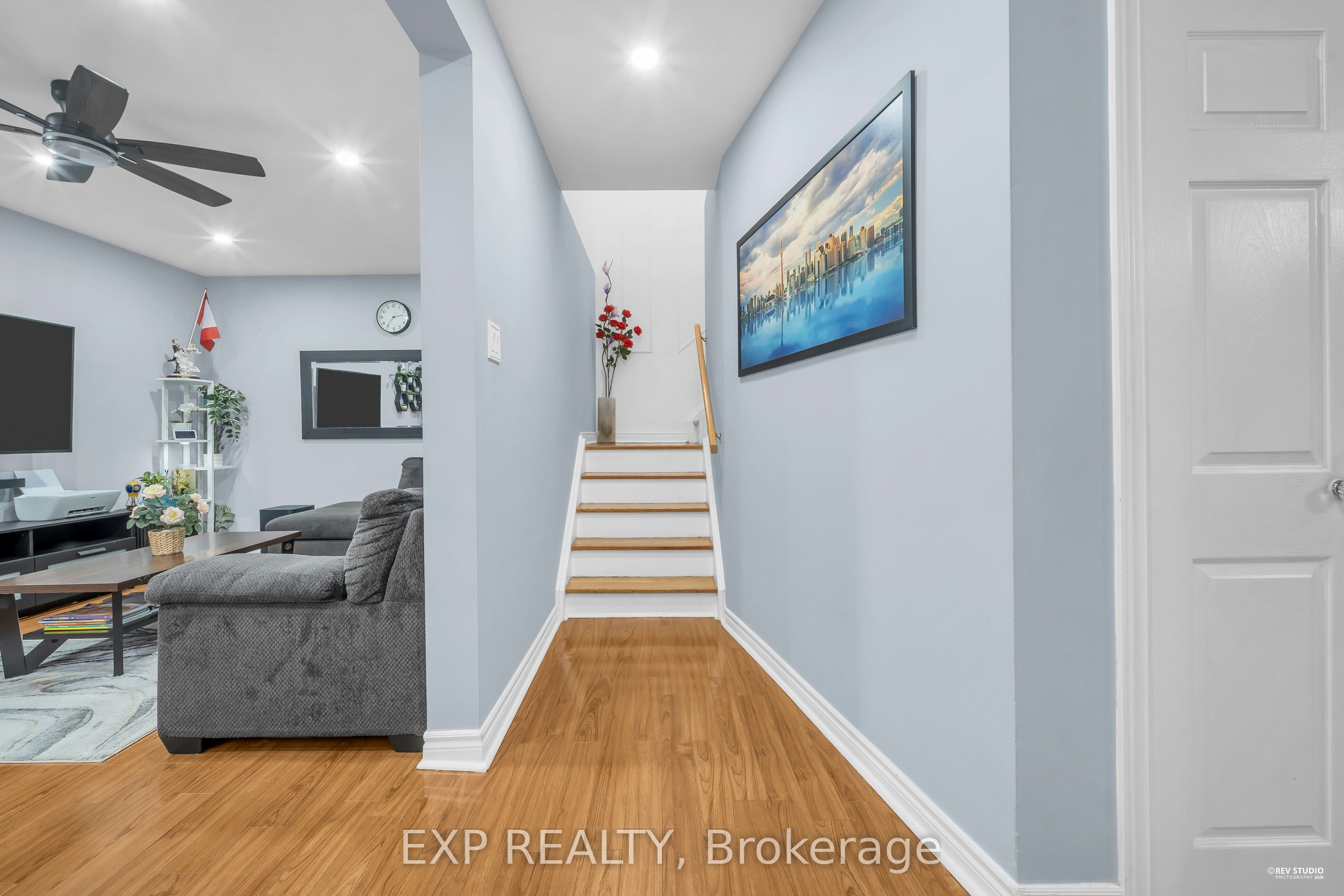 16 London Green Court 106, Toronto, ON M3N 1K2 photo 4