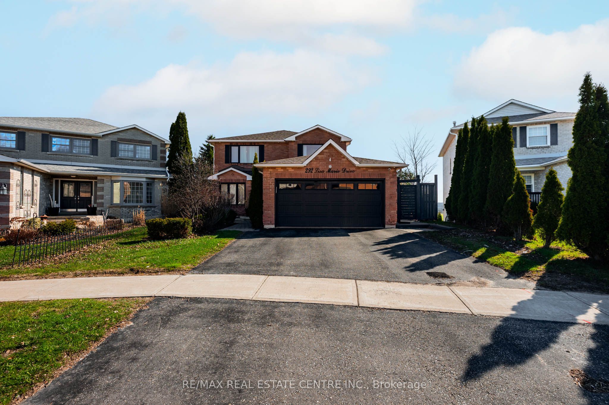 292 Lisa Marie Drive, Orangeville, ON L9W 4P4 photo 2