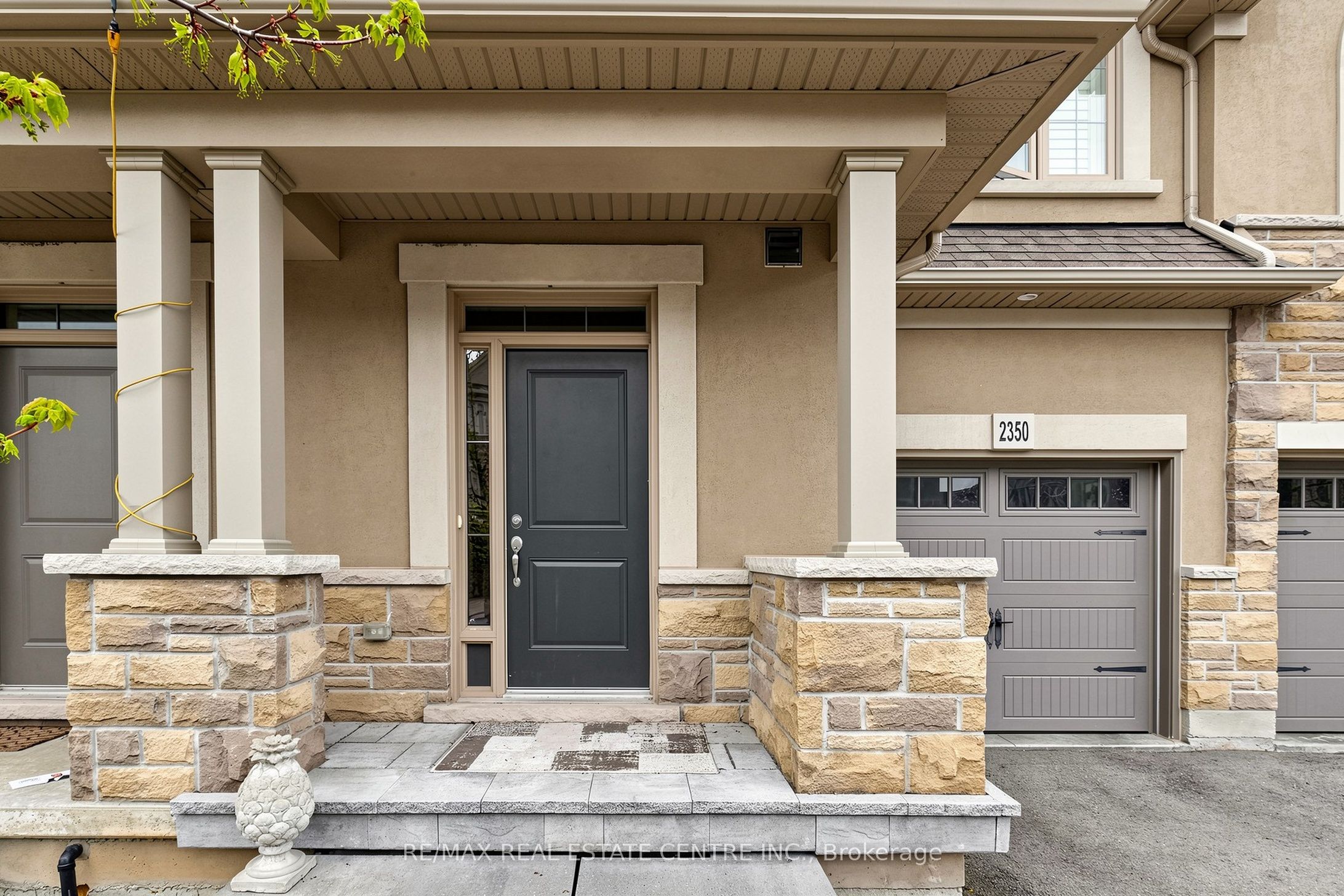 2350 Natasha Circle, Oakville, ON L6M 1N9 photo 4