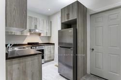 190 Marion Street Main, Toronto, ON M6R 1E8 photo 3