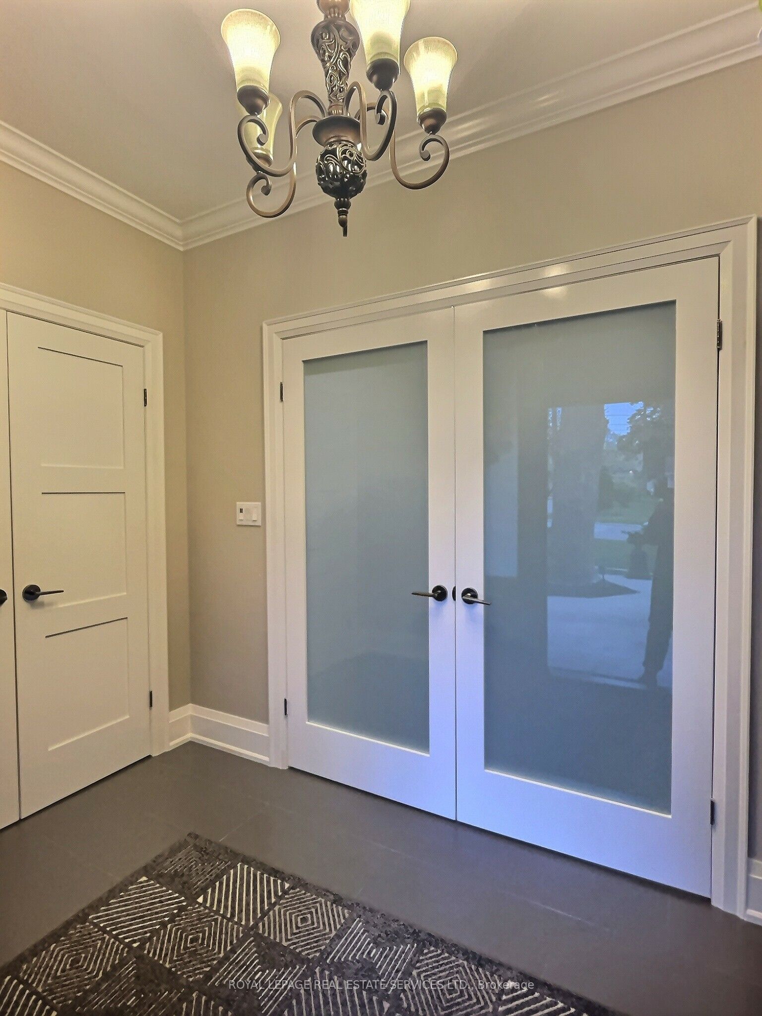 45 Greenbrook Drive, Toronto, ON M6M 2J8 photo 3