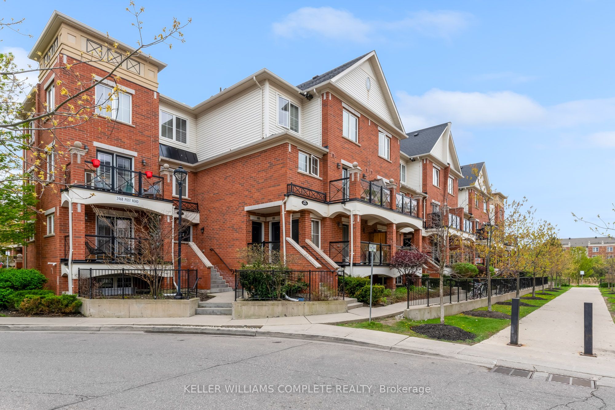 2468 POST Road 28, Oakville, ON L6H 0J2