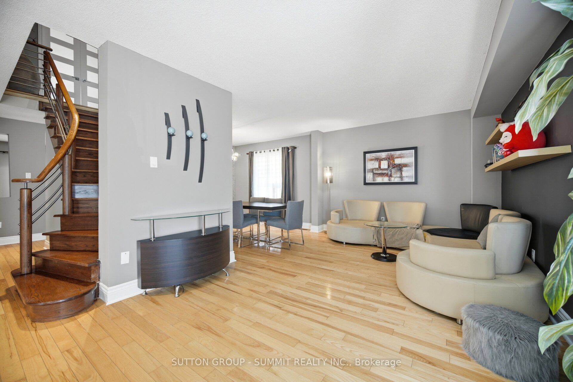 1390 ASTRELLA Crescent, Mississauga, ON L5M 4Z8 photo 3