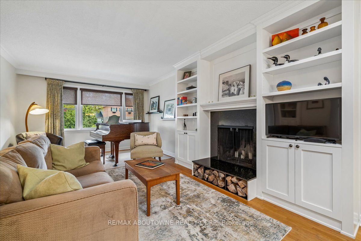 316 River Side Drive, Oakville, ON L6K 3N4 photo 5