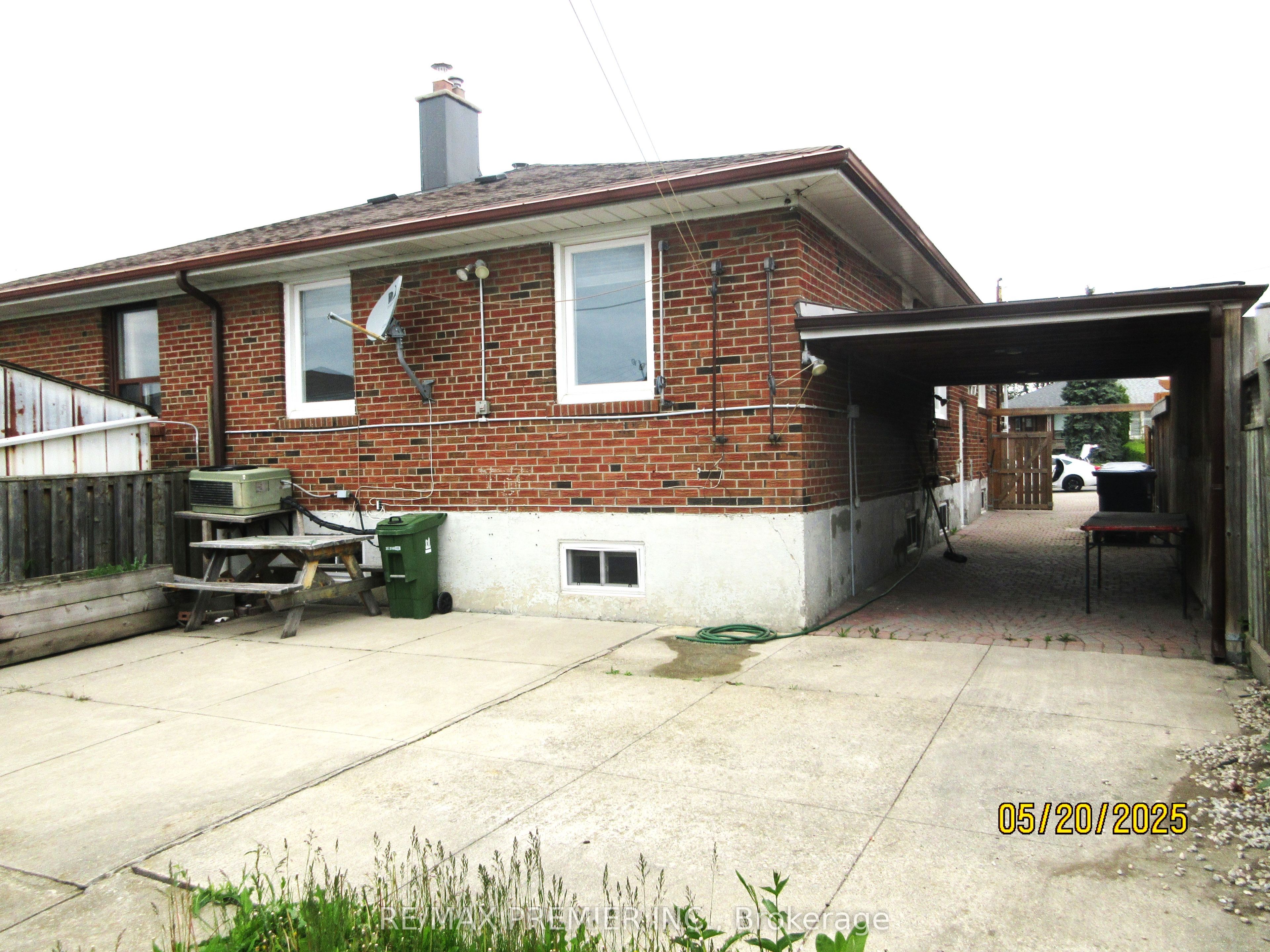 100 Snowood Court, Toronto, ON M3N 1E8 photo 3