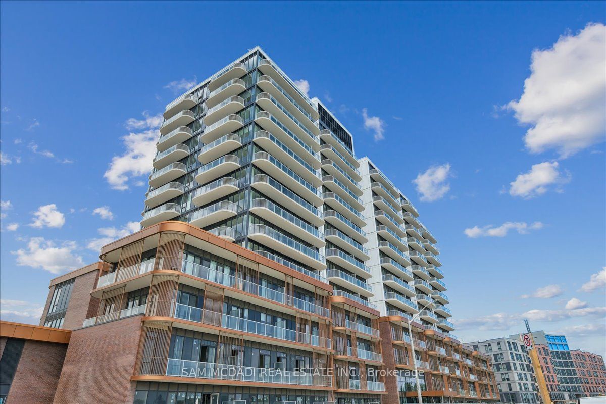 220 Missinnihe Way 912, Mississauga, ON L5H 0A9