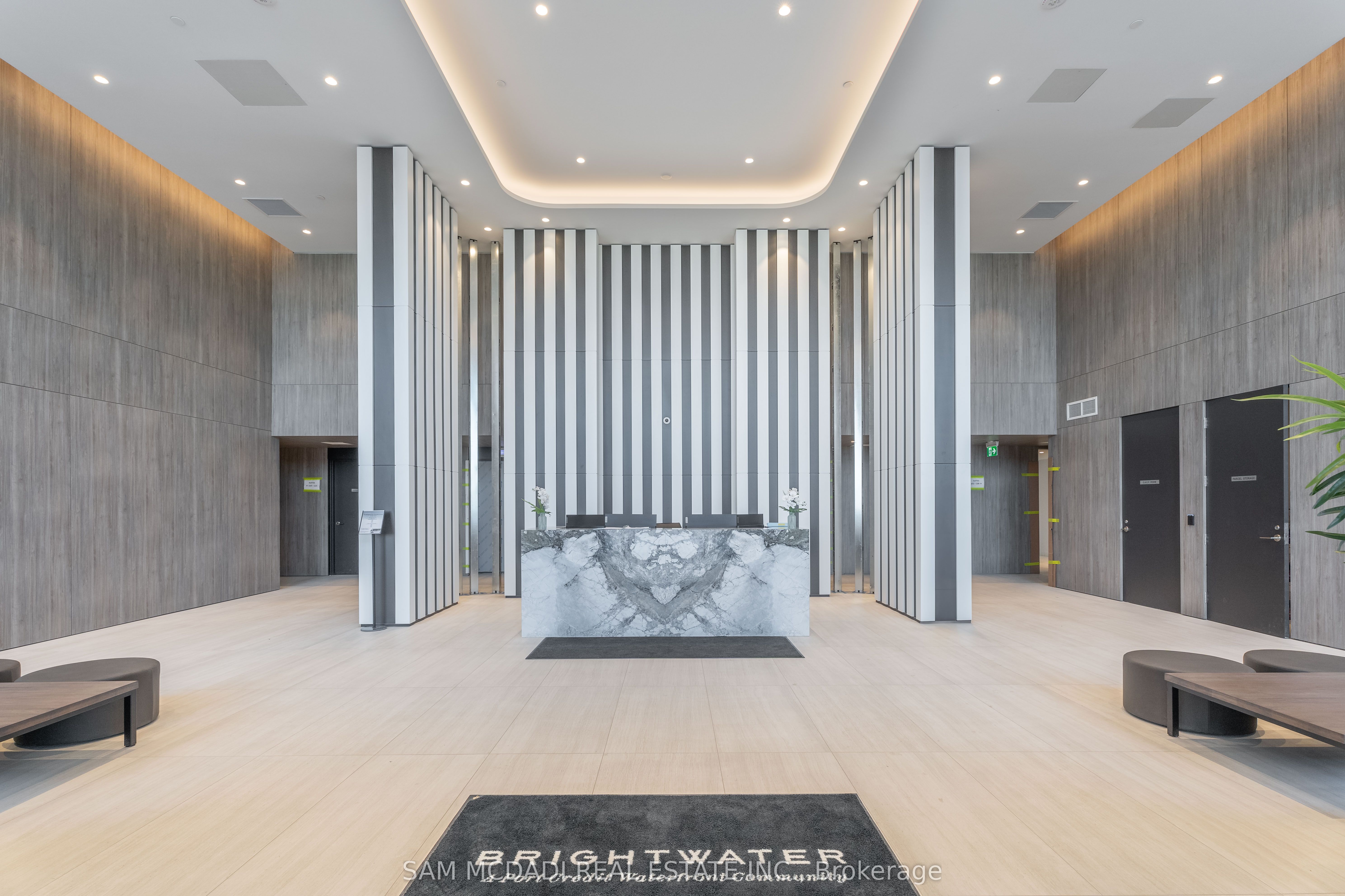 220 Missinnihe Way 912, Mississauga, ON L5H 0A9 photo 4