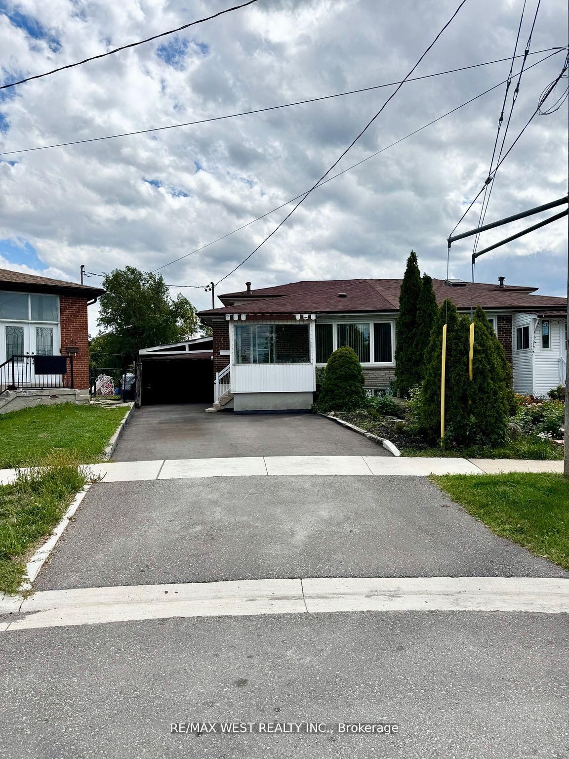 25 Bimini Crescent, Toronto, ON M3N 1S1 photo 2