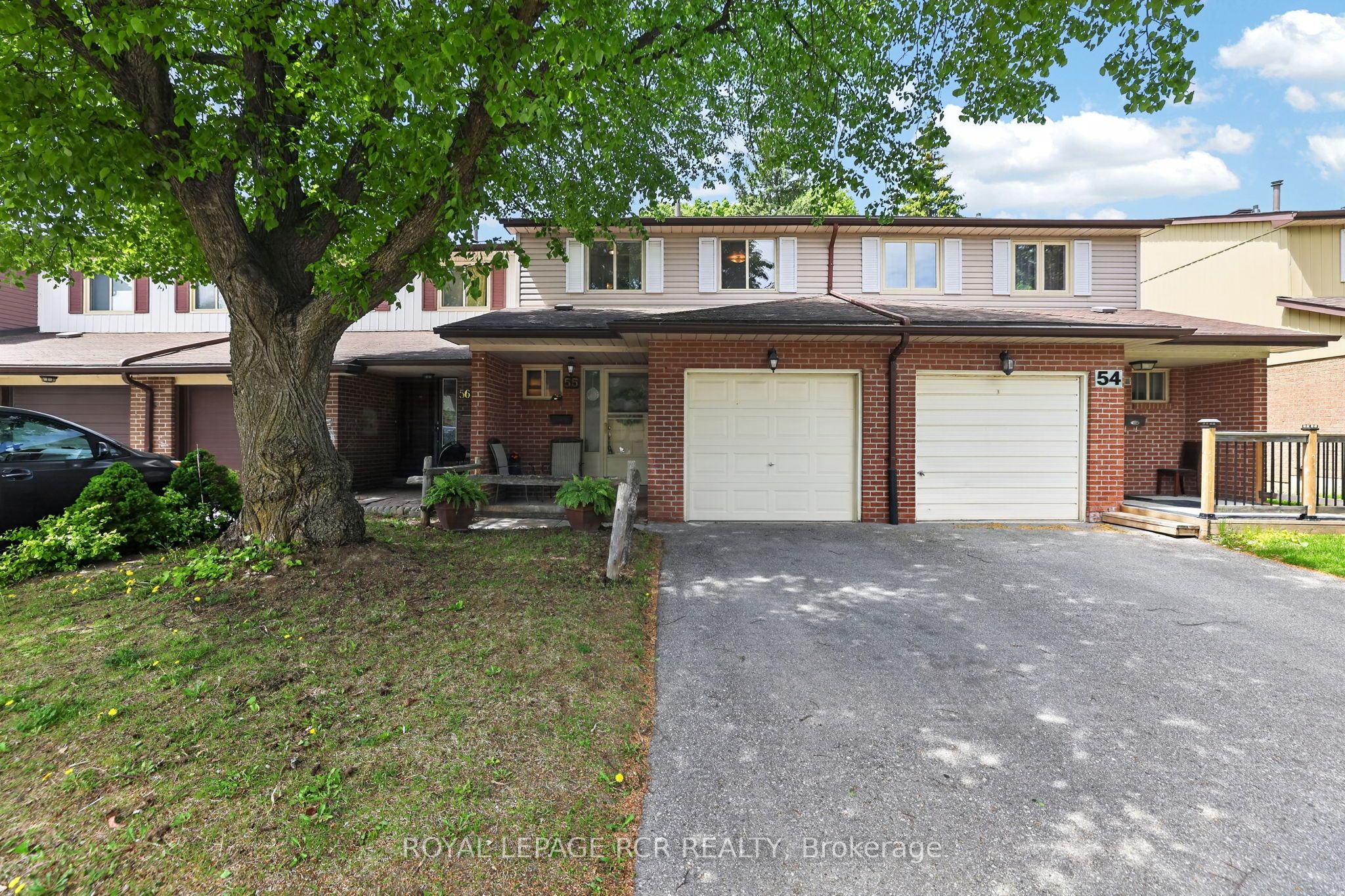 55 Baronwood Court, Brampton, ON L6V 3H6 photo 2