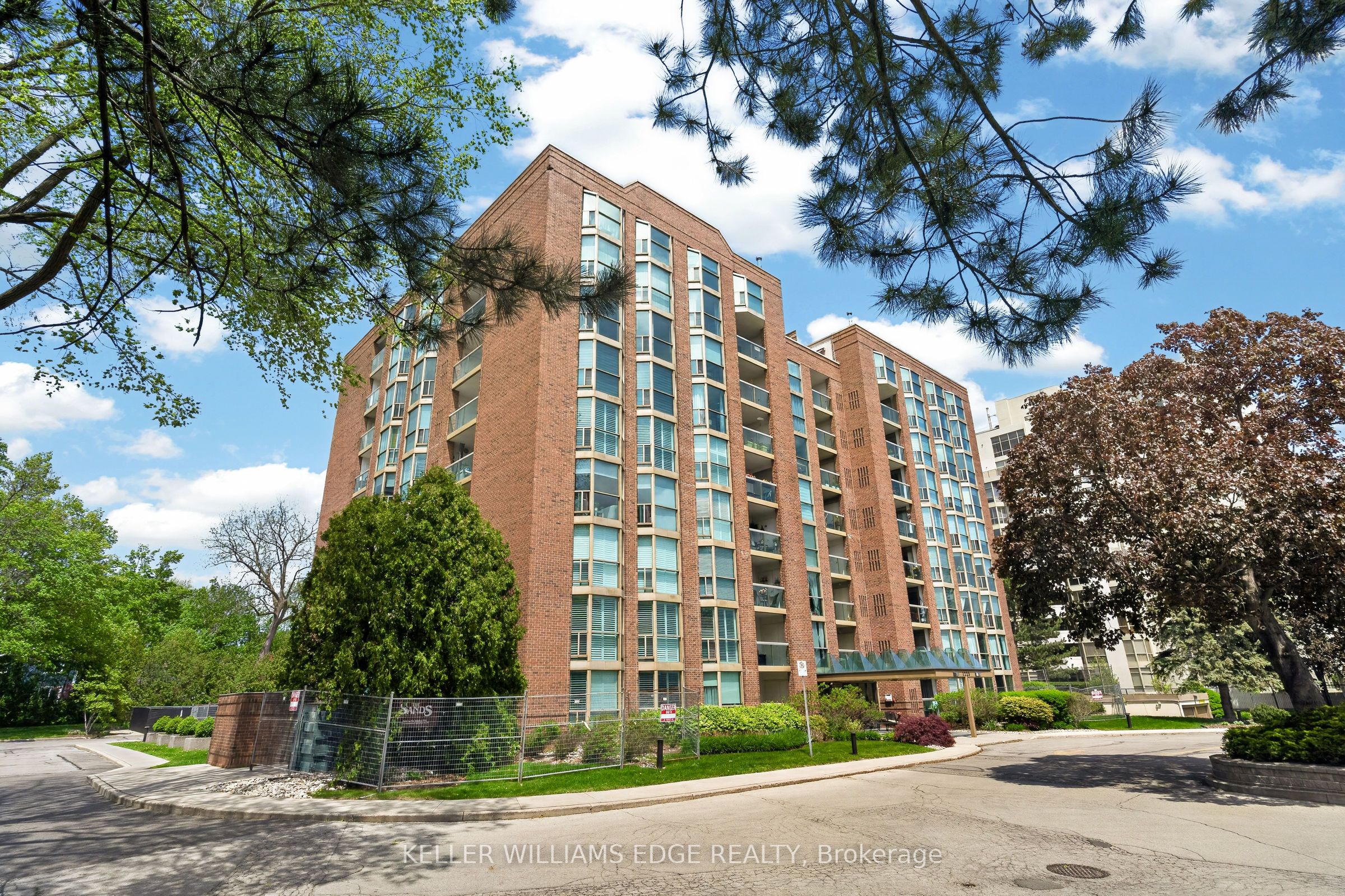 1225 North Shore Boulevard E 510, Burlington, ON L7S 1Z6