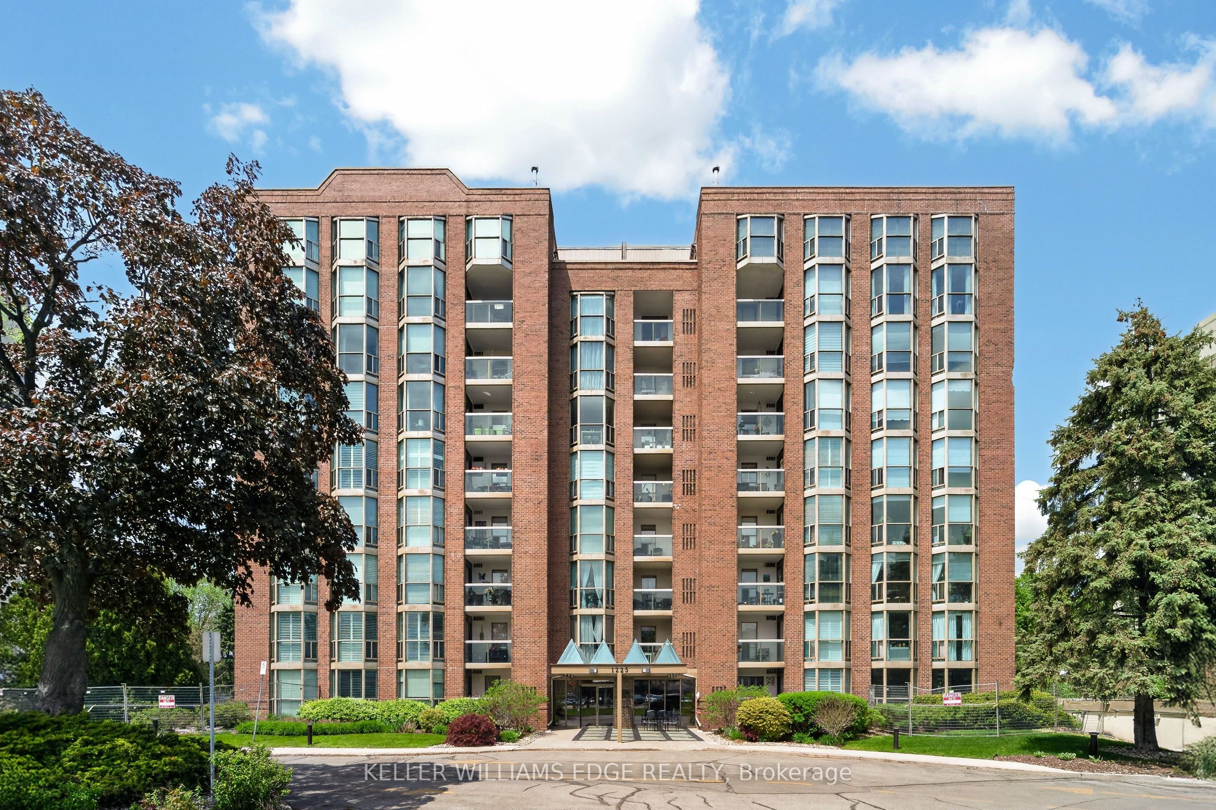 1225 North Shore Boulevard E 510, Burlington, ON L7S 1Z6 photo 3