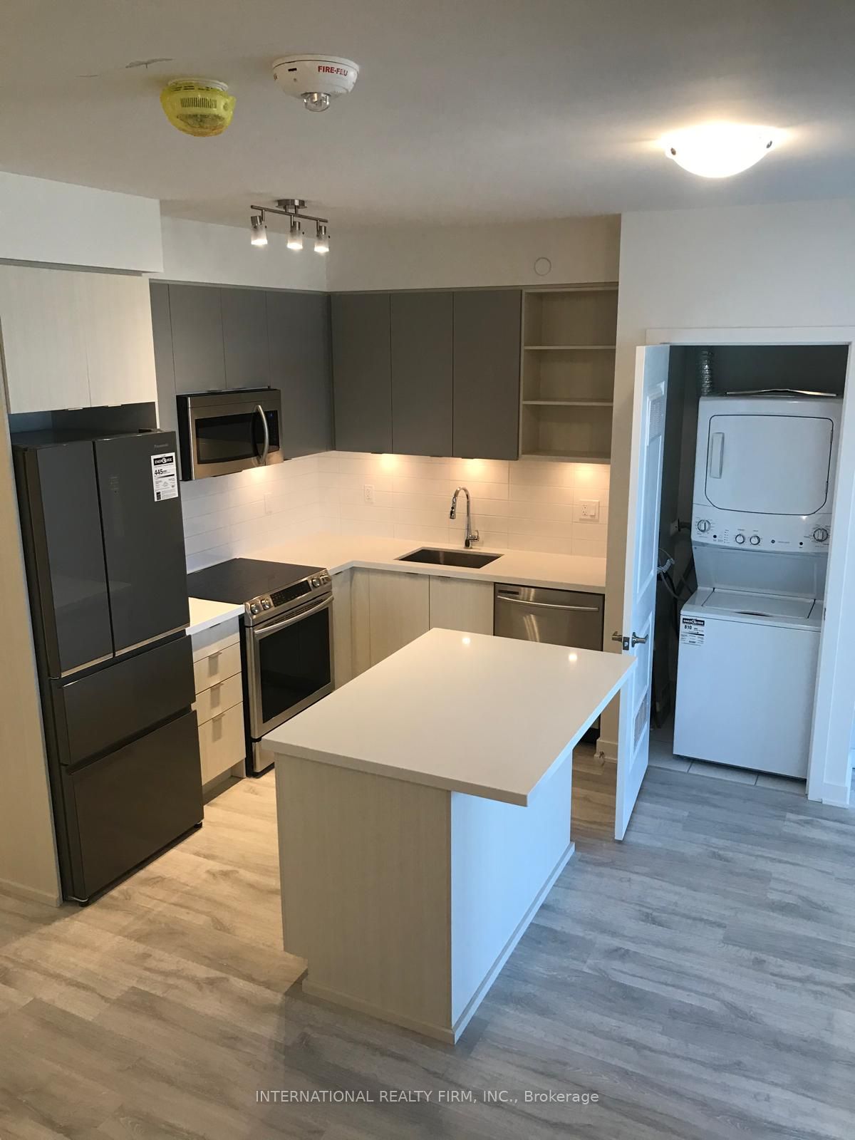 4677 Glen Erin Drive 601, Mississauga, ON L5M 2E3 photo 5