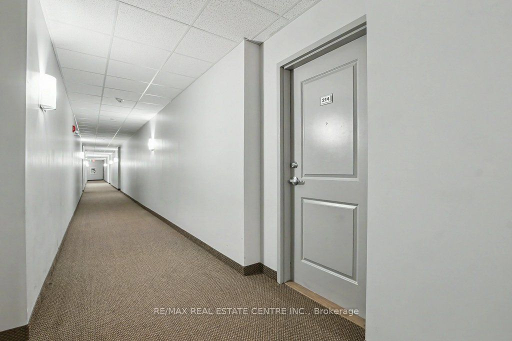 33 Whitmer Street 214, Milton, ON L9T 8P9 photo 5