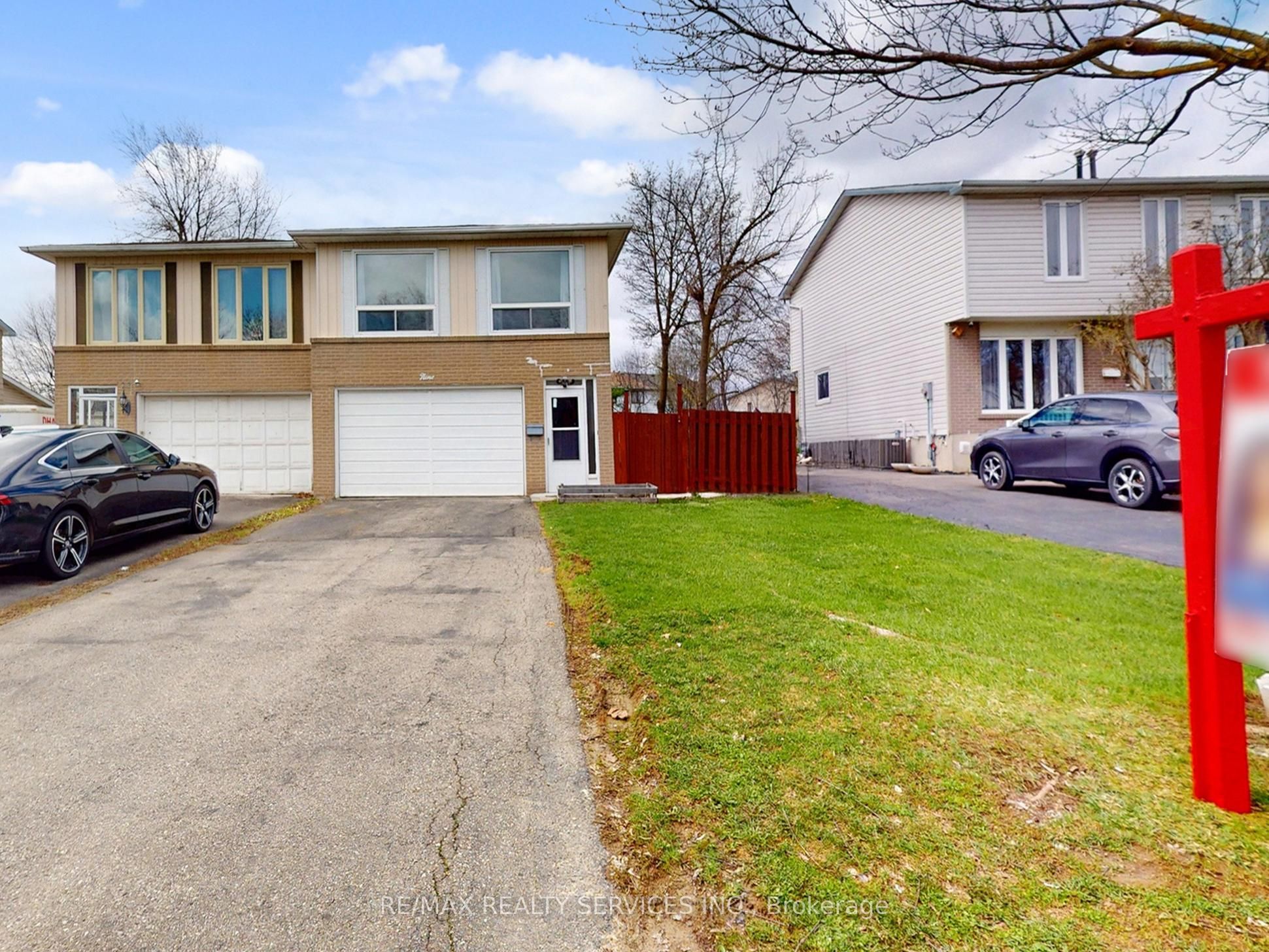 9 Glenridge Road, Brampton, ON L6S 1N2 photo 2