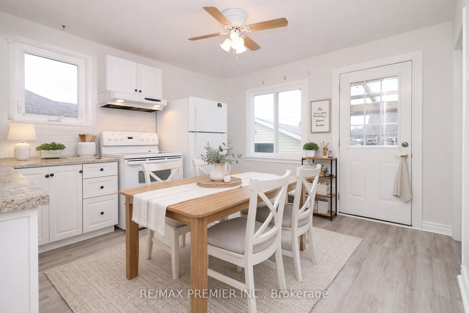 15 Boniface Avenue, Toronto, ON M9W 1T5 photo 5