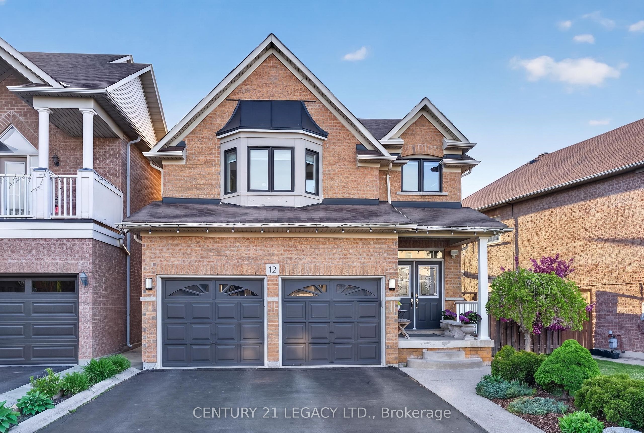 12 Aria Lane, Brampton, ON L6S 6J5 photo 2