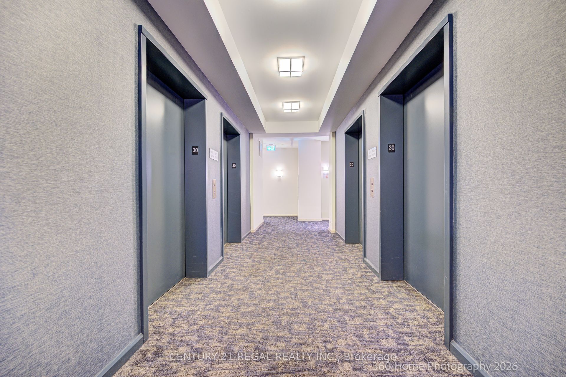 220 Burnhamthorpe Road 3004, Mississauga, ON L5B 3Y5 photo 4