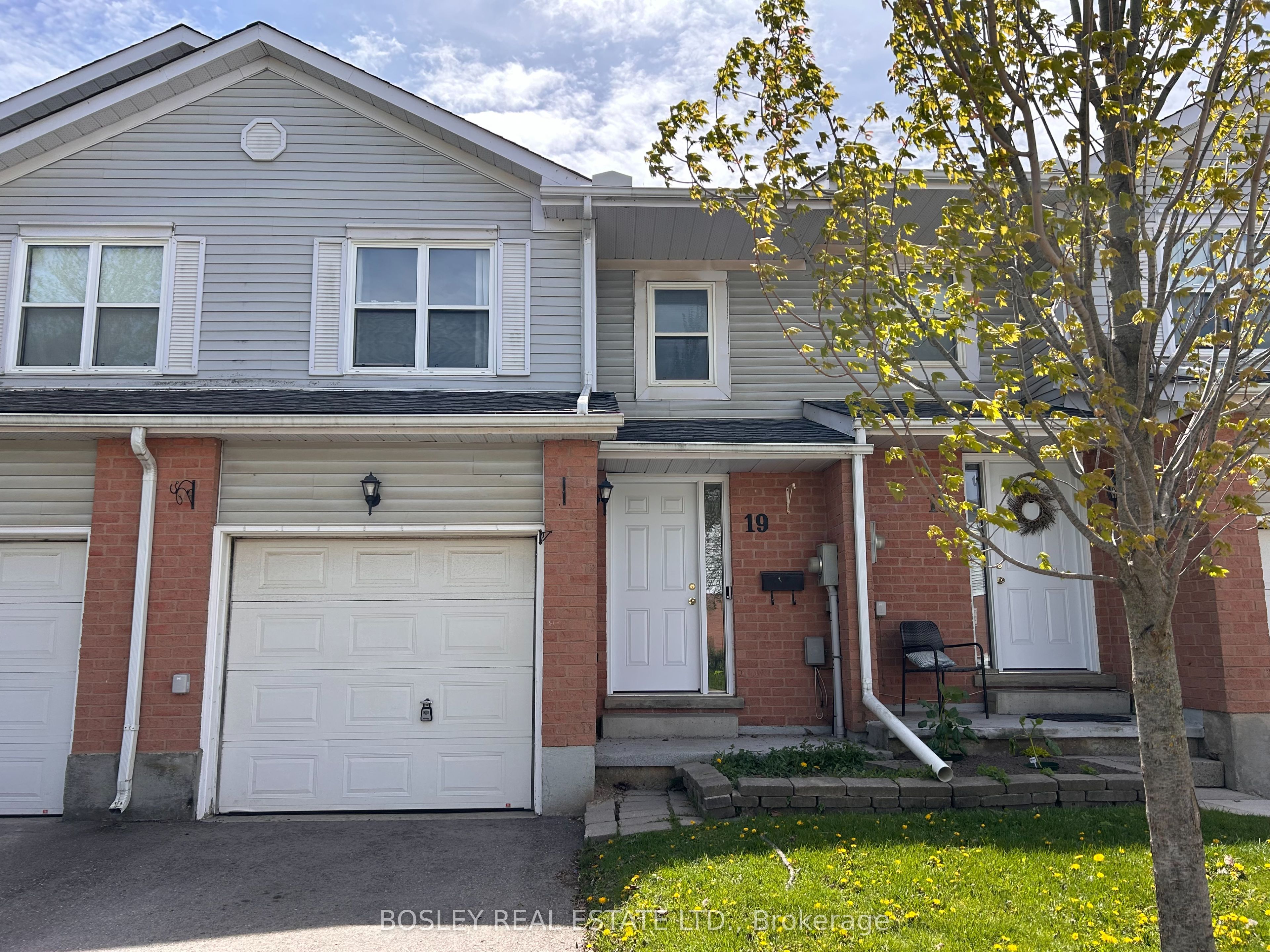 100 Century Drive 19, Orangeville, ON L9W 4L3