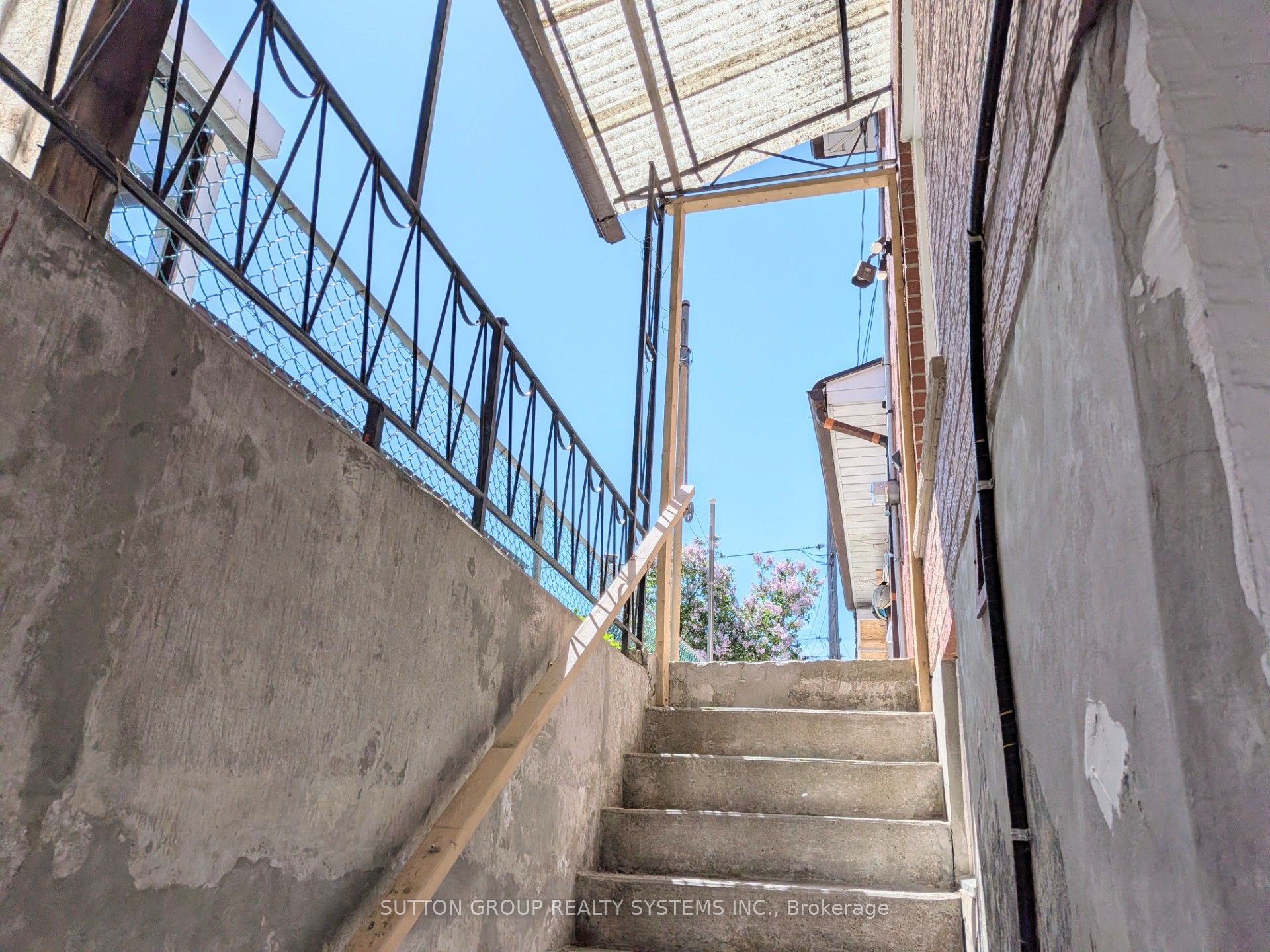 41 Annabelle Drive Basement, Toronto, ON M9V 3B8