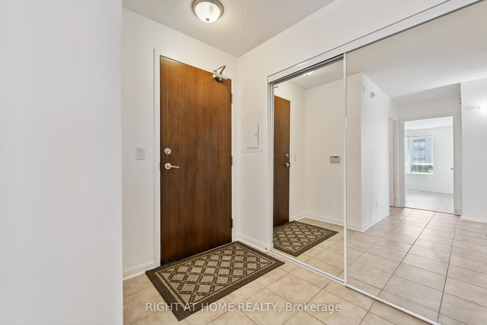 50 Via Rosedale Way 113, Brampton, ON L6R 3Z6 photo 5